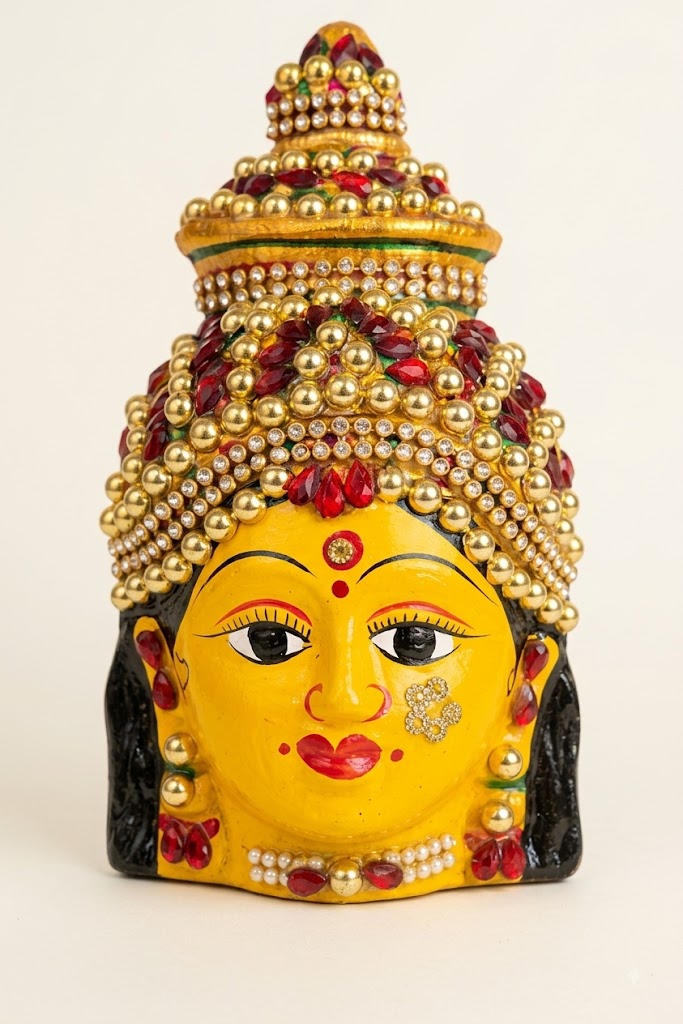 Devi Kundhan Face