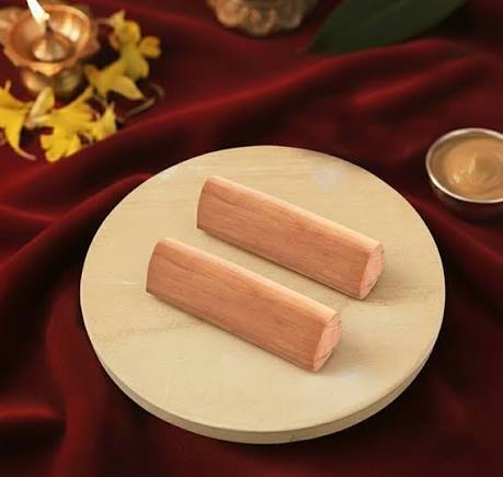 Chandhan sticks